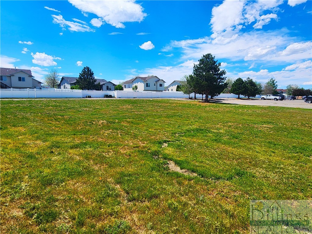 LOT 4 Clubhouse Way