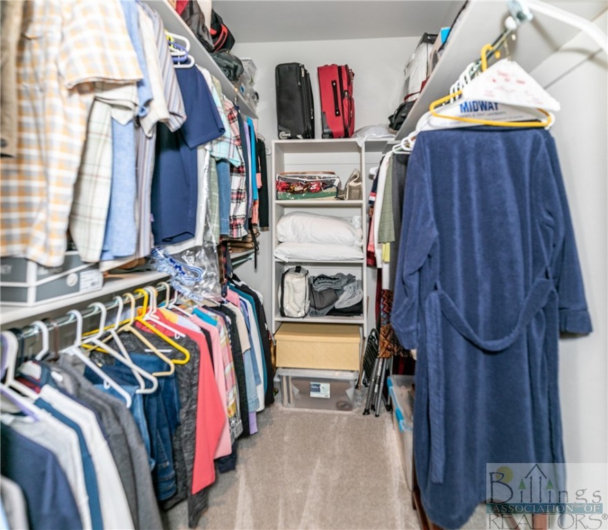 Billings, Montana 59106, United States, 3 Bedrooms Bedrooms, ,2 BathroomsBathrooms,Residential,Pending,51299