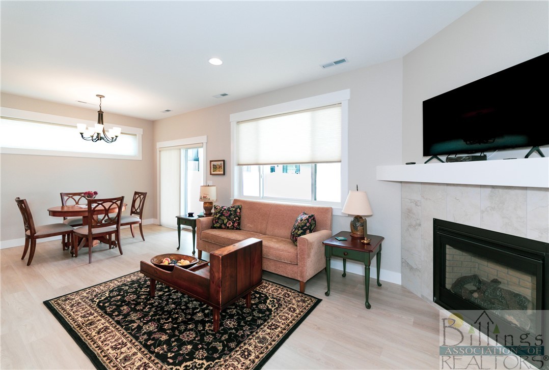 Billings, Montana 59106, United States, 3 Bedrooms Bedrooms, ,2 BathroomsBathrooms,Residential,Pending,51299