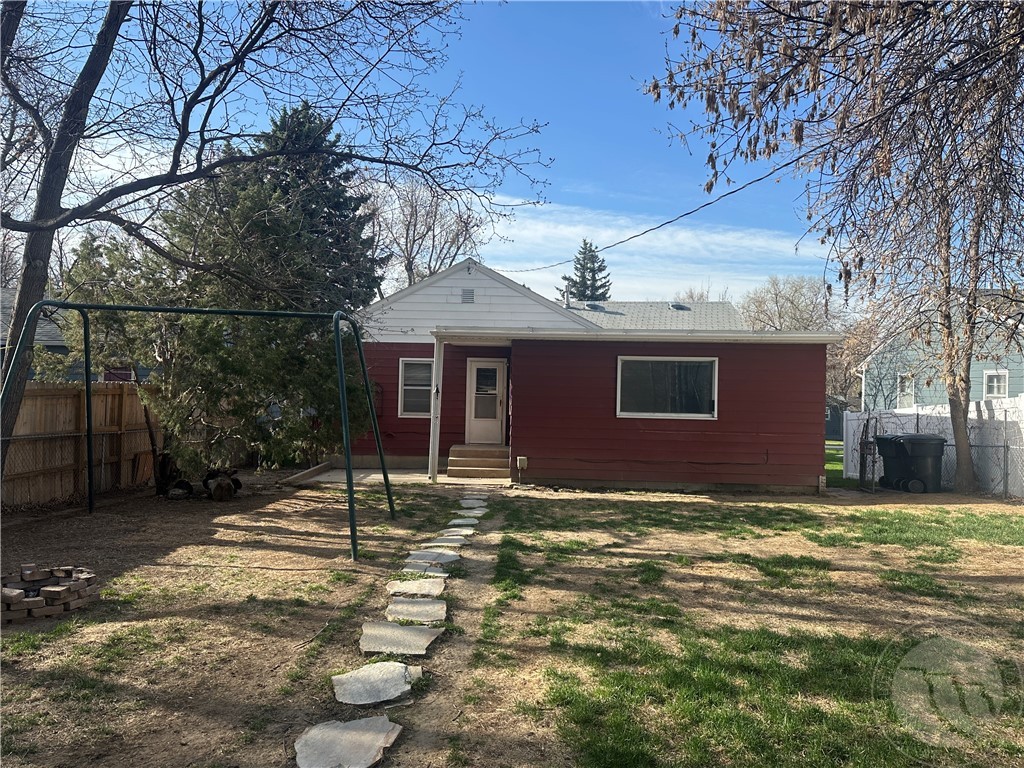 Billings, Montana 59102, United States, 4 Bedrooms Bedrooms, ,2 BathroomsBathrooms,Residential,Contingent,118224