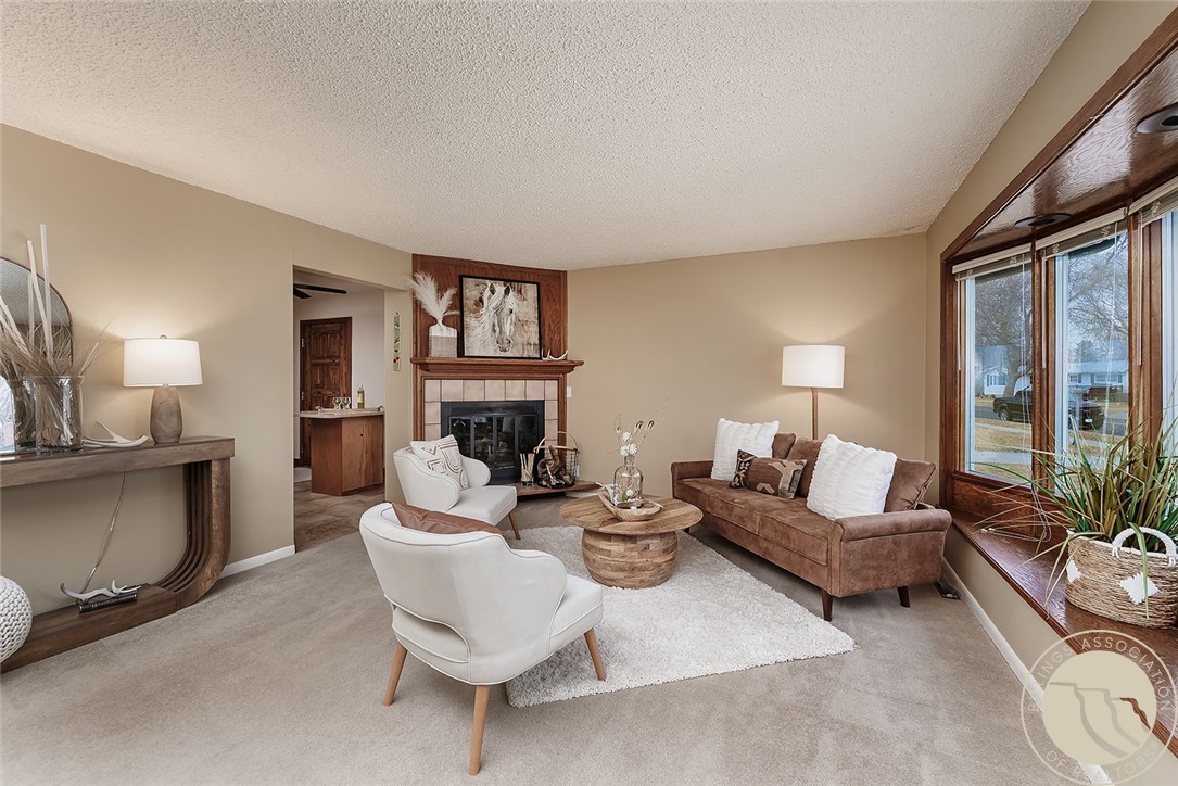 204 S Santa Fe Drive