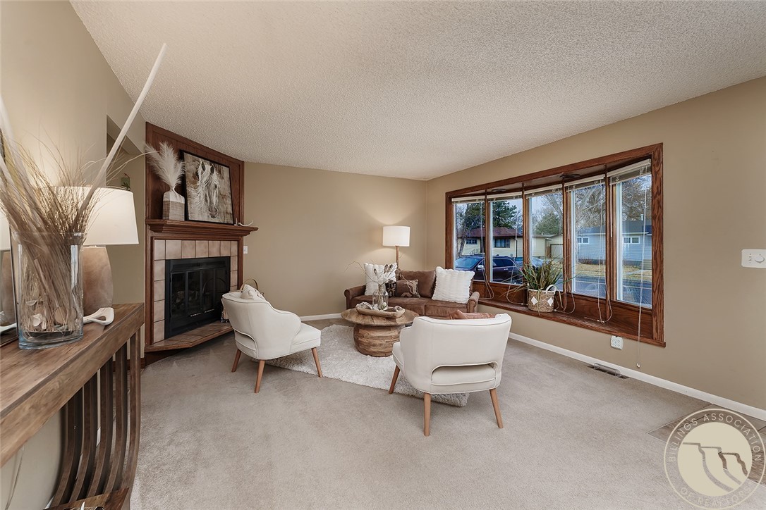 204 S Santa Fe Drive