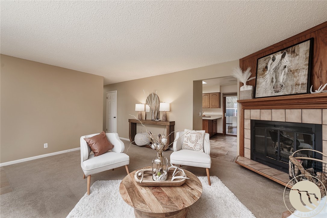 204 S Santa Fe Drive