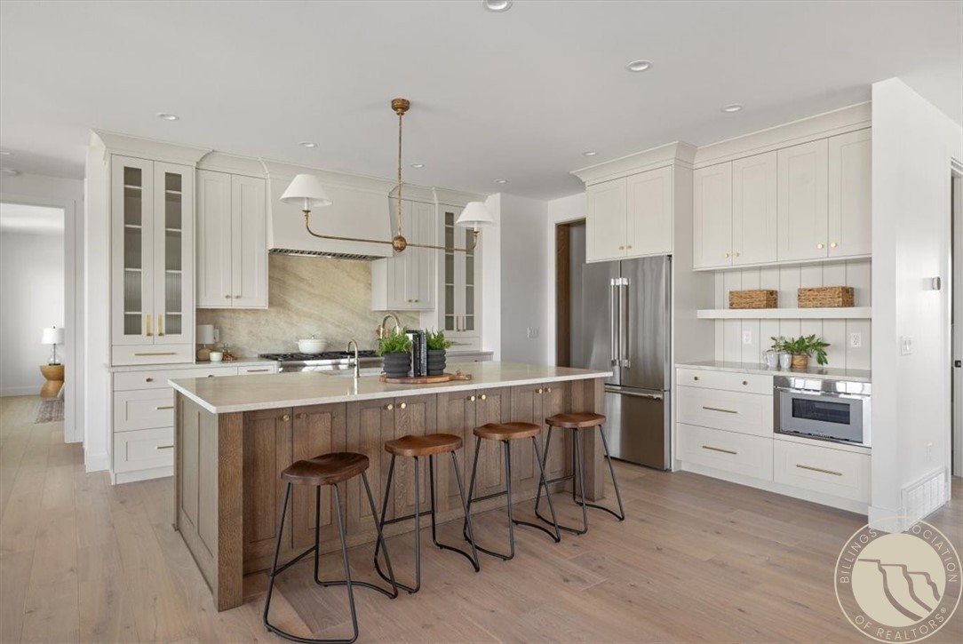 47 Black Canyon Court