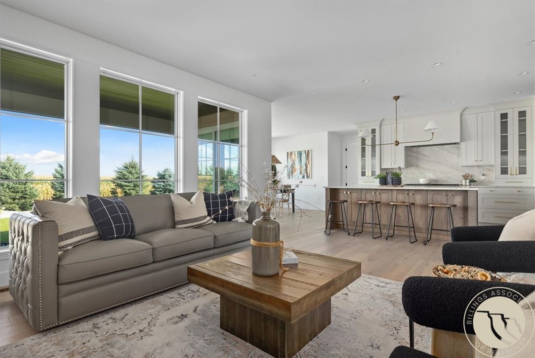 47 Black Canyon Court