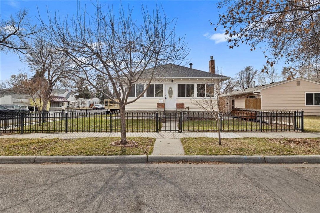 302 Burlington Avenue