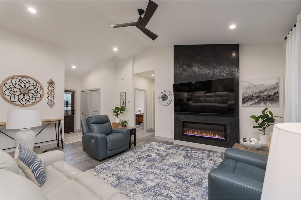 Photo of 1330 Anchor Avenue, Billings, MT 59105 (MLS # 357155)