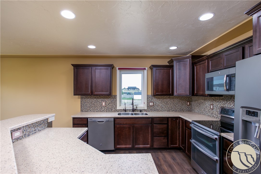 1713 Polo Lane