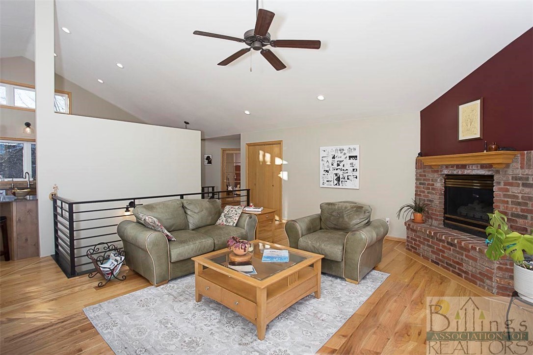 Billings, Montana 59101, United States, 4 Bedrooms Bedrooms, ,3 BathroomsBathrooms,Residential,Active,60421