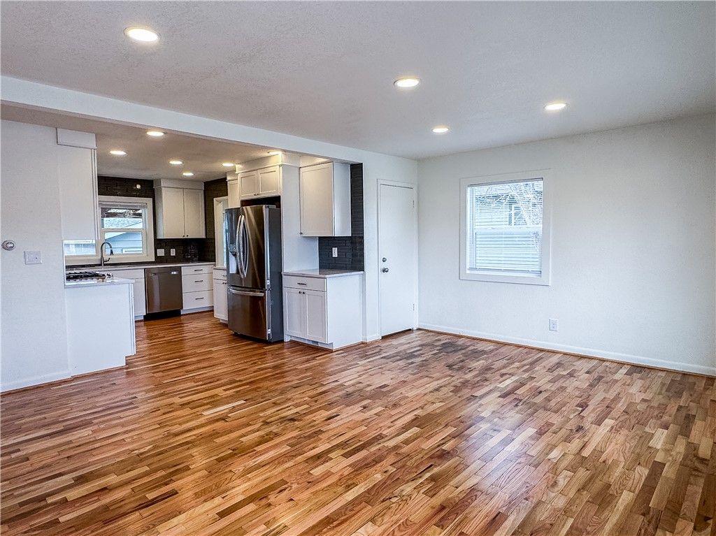 Photo of 2434 Avenue B, Billings, MT 59102 (MLS # 357955)