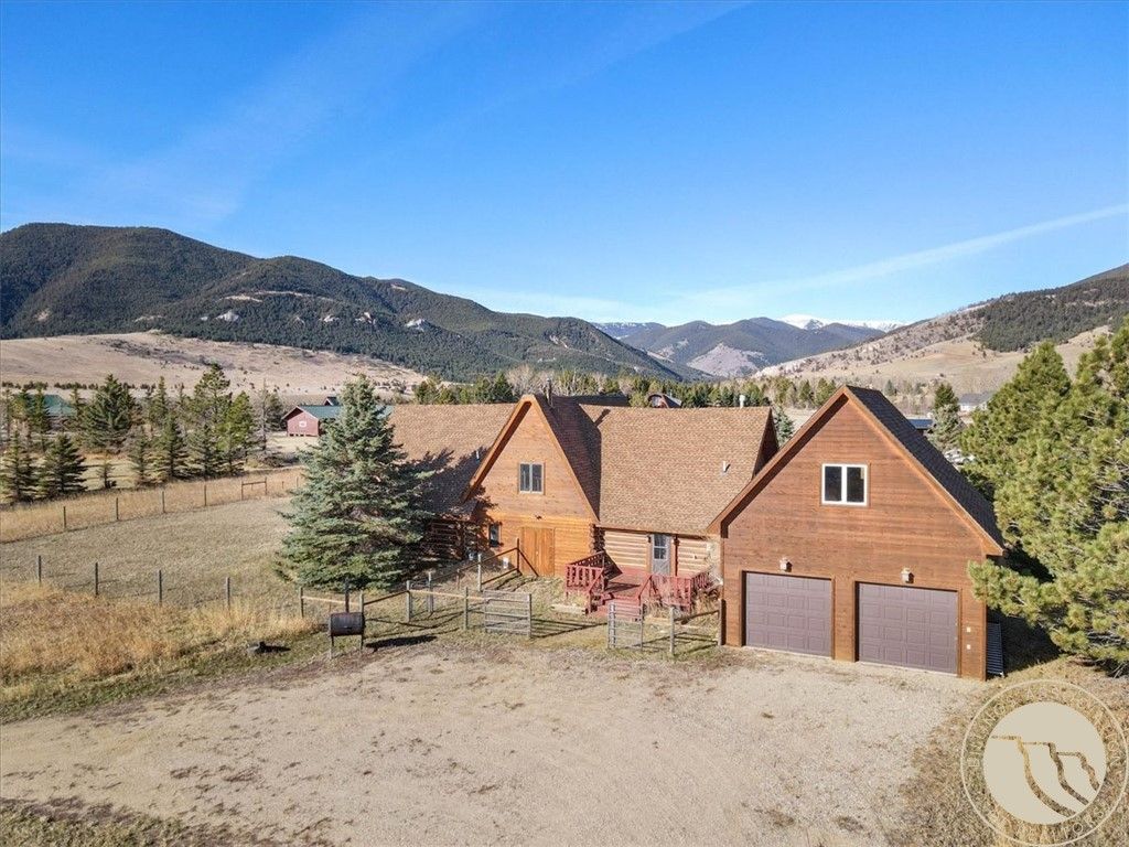 Photo of 5 Comanche Trail, Red Lodge, MT 59068 (MLS # 358358)