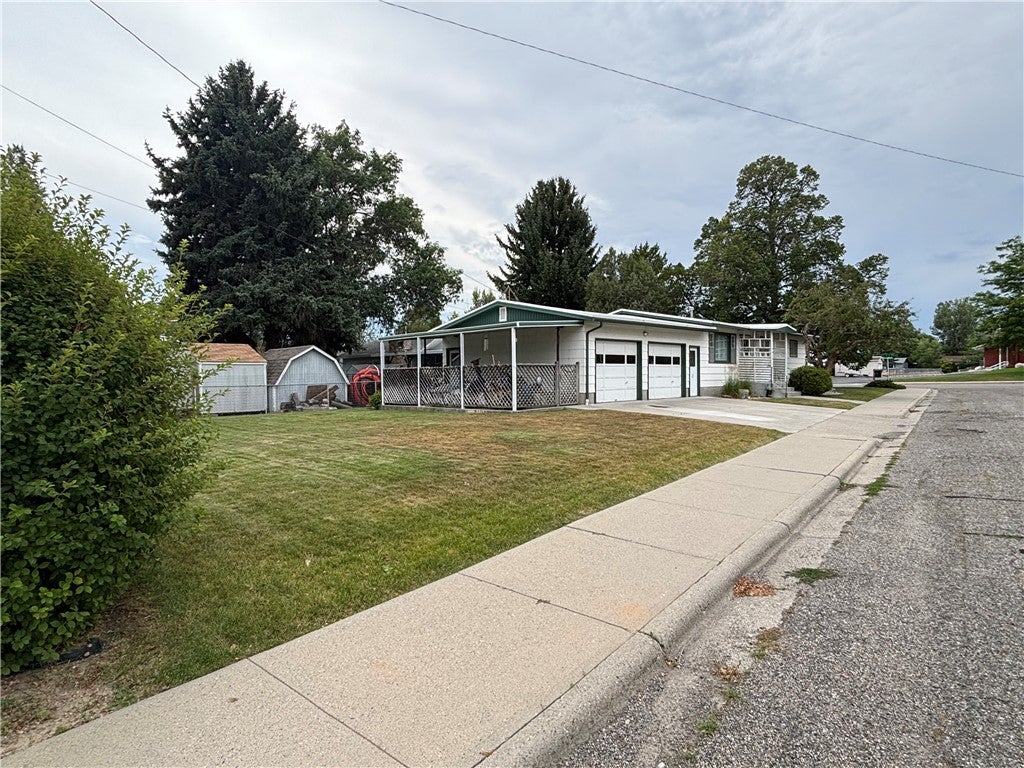 416 Mountain View Lane