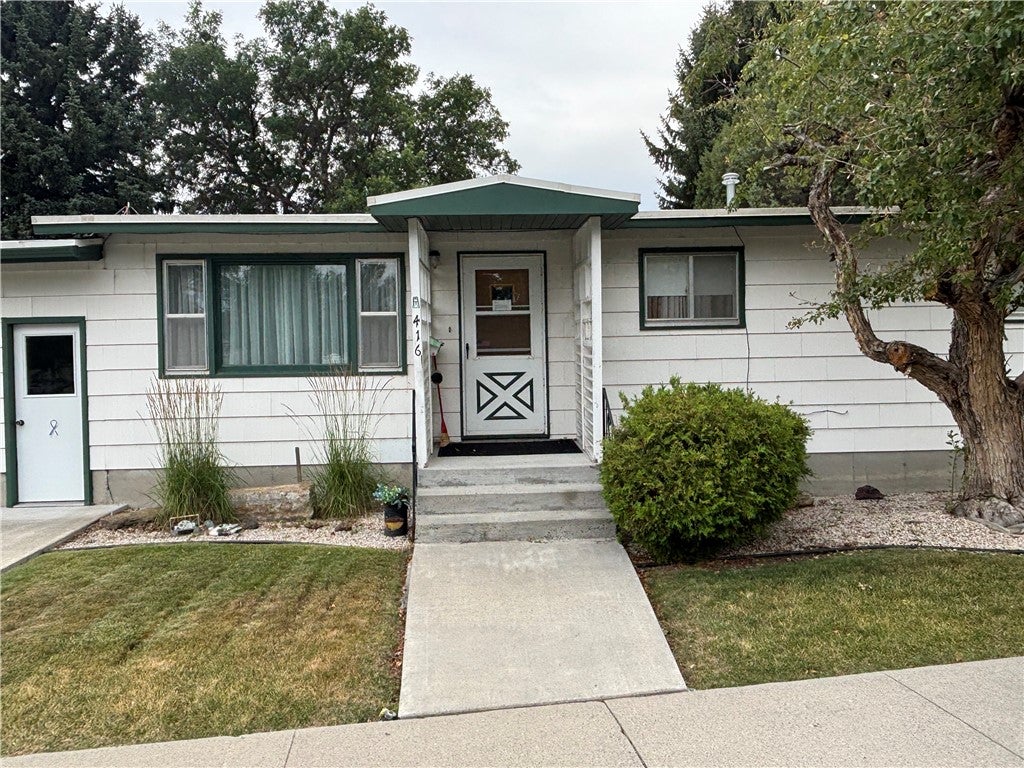 416 Mountain View Lane