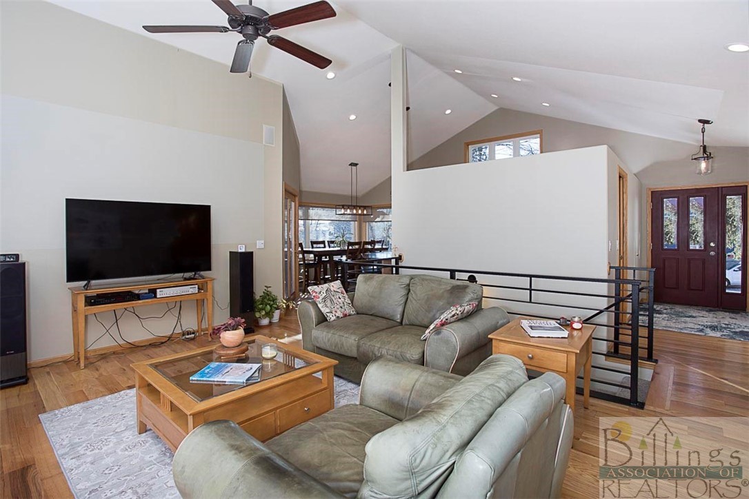 Billings, Montana 59101, United States, 4 Bedrooms Bedrooms, ,3 BathroomsBathrooms,Residential,Active,65316