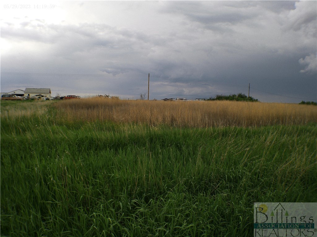 Property: 307 2nd Street N,Froid, MT