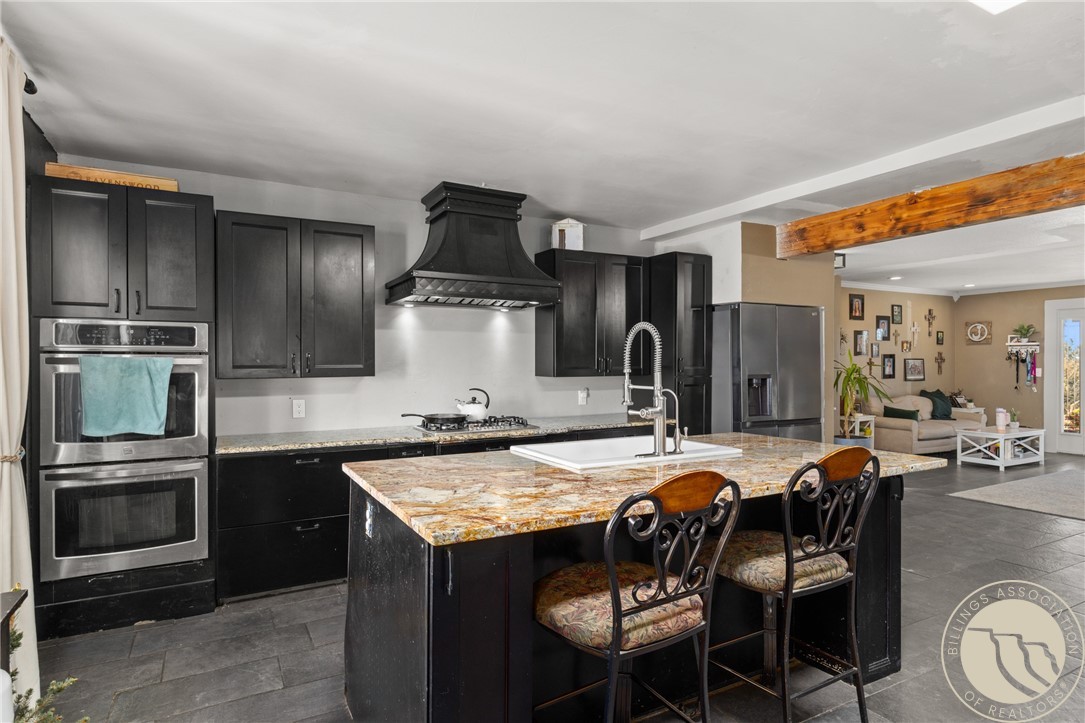 4901 Country View Drive