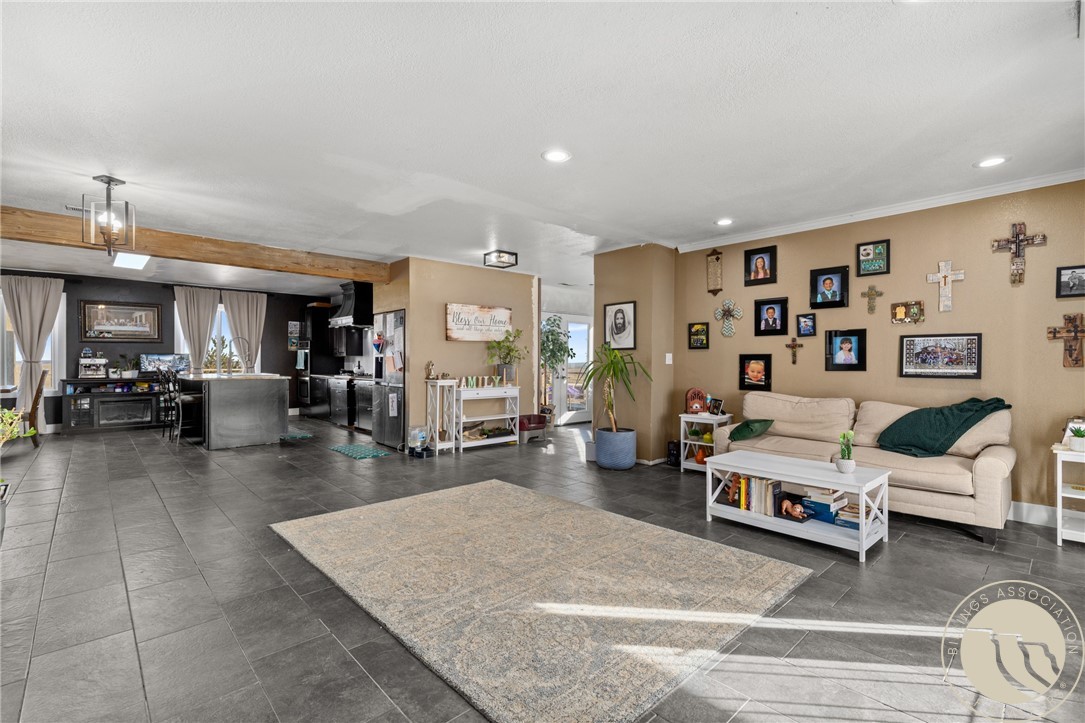 4901 Country View Drive