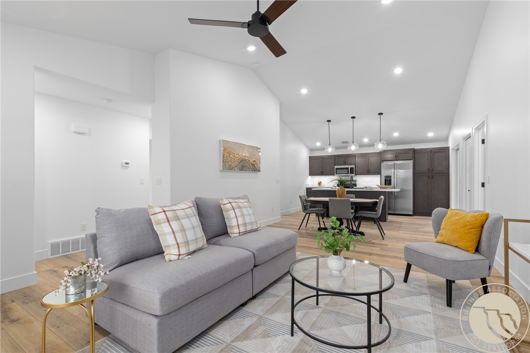 2231 Lindero Boulevard