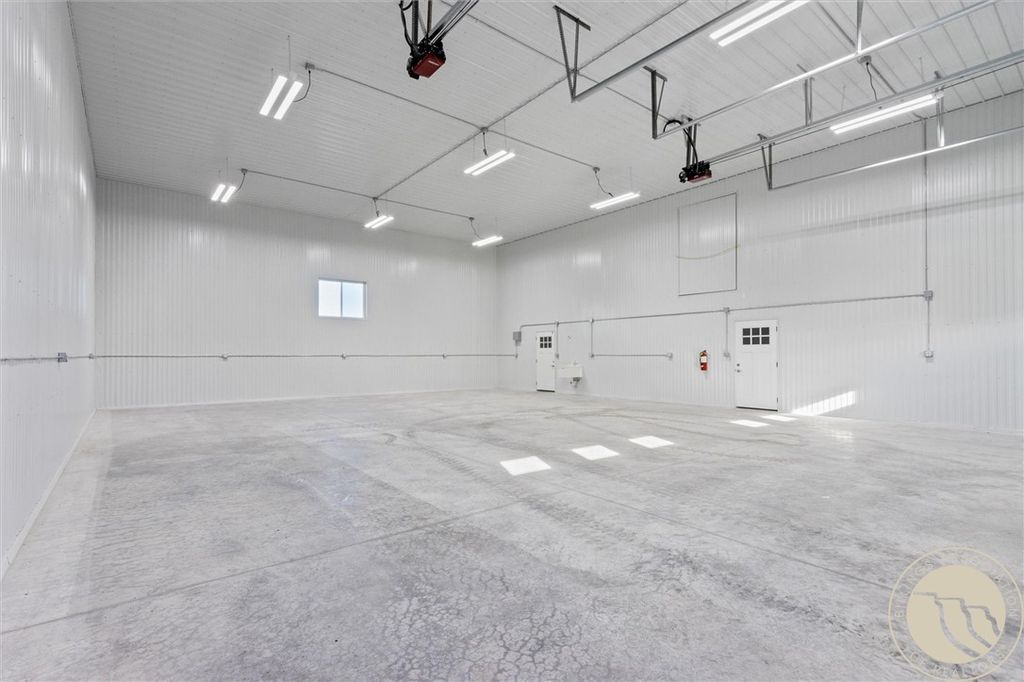 Photo of 610 Bench Blvd Unit # 2 For Lease Blvd, Billings, MT 59105 (MLS # 358498)