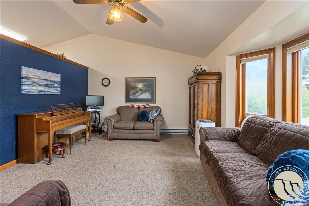 4947 Middle Valley Dr