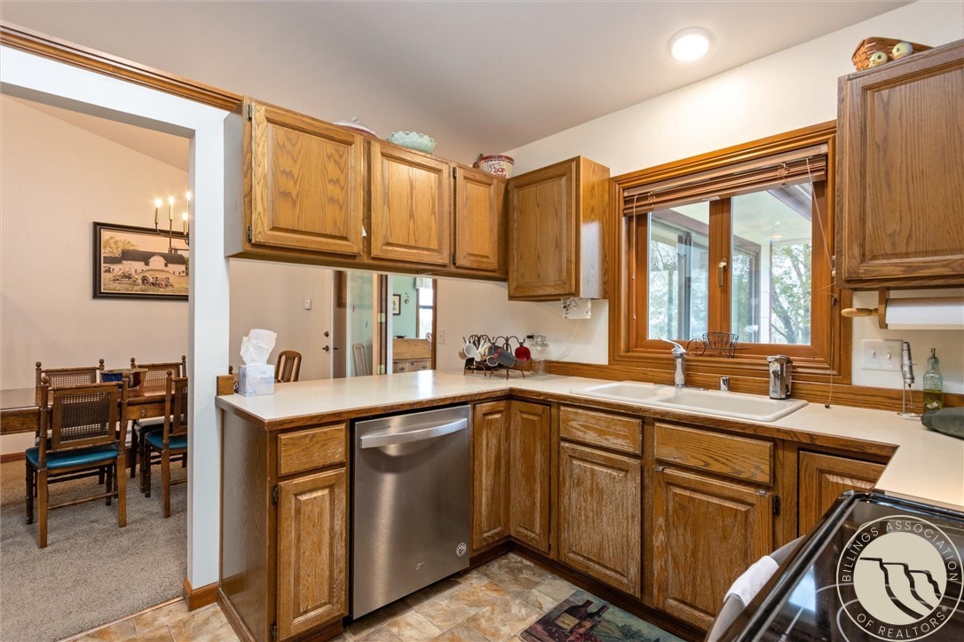 4947 Middle Valley Dr