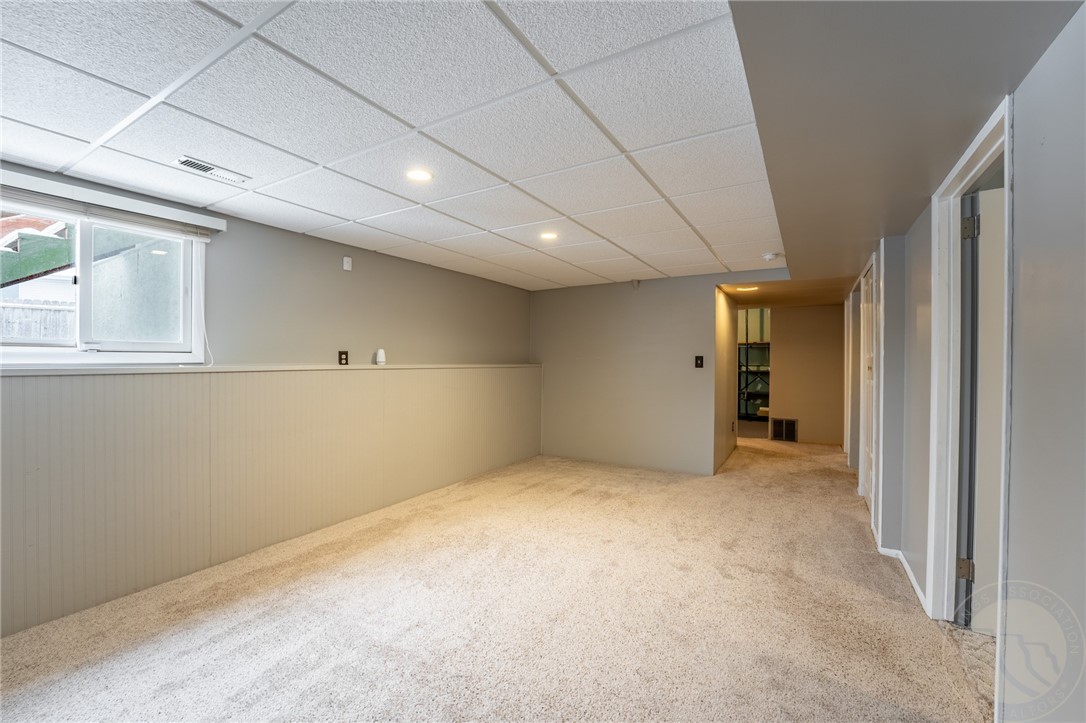 Billings, Montana 59410, United States, 4 Bedrooms Bedrooms, ,2 BathroomsBathrooms,Residential,Active,14737