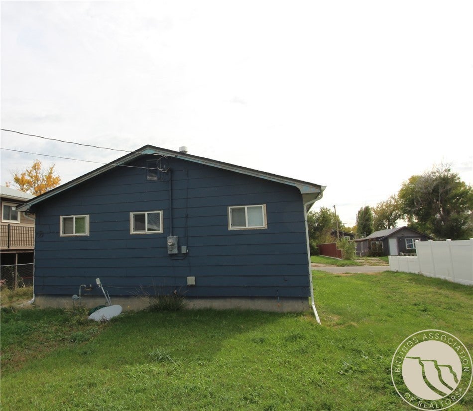 813 2nd Street W