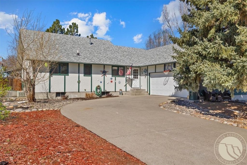 Photo of 730 Sapphire Avenue, Billings, MT 59105 (MLS # 358755)