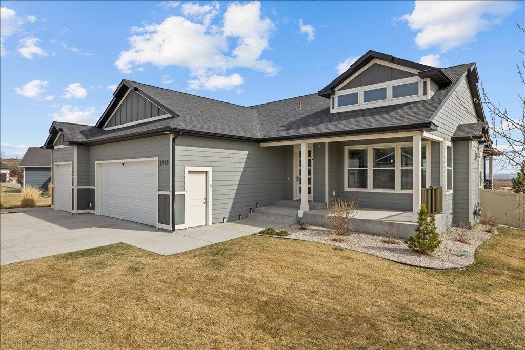 Photo of 2918 W Copper Ridge Loop, Billings, MT 59106 (MLS # 358523)
