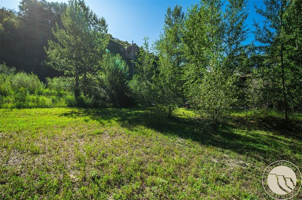 Photo of 216 Kainu Ave, Red Lodge, MT 59068 (MLS # 354702)