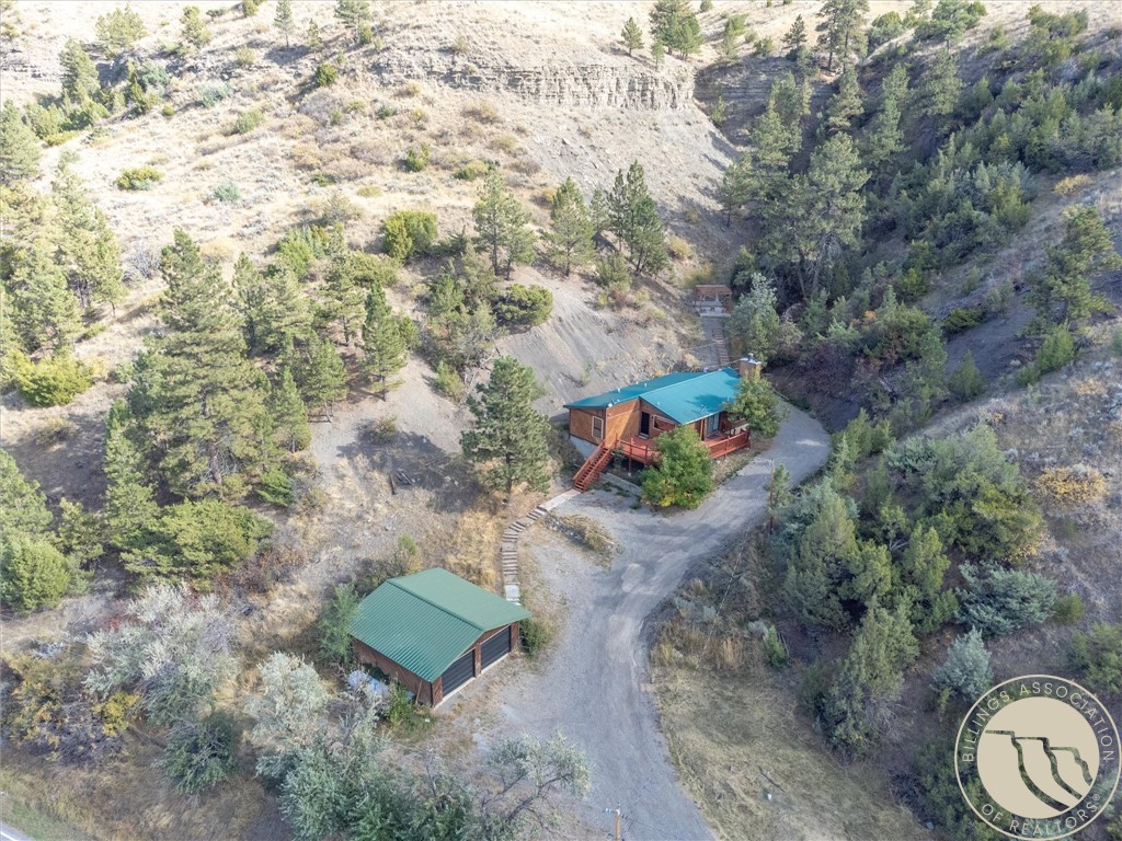 3632 River Rd