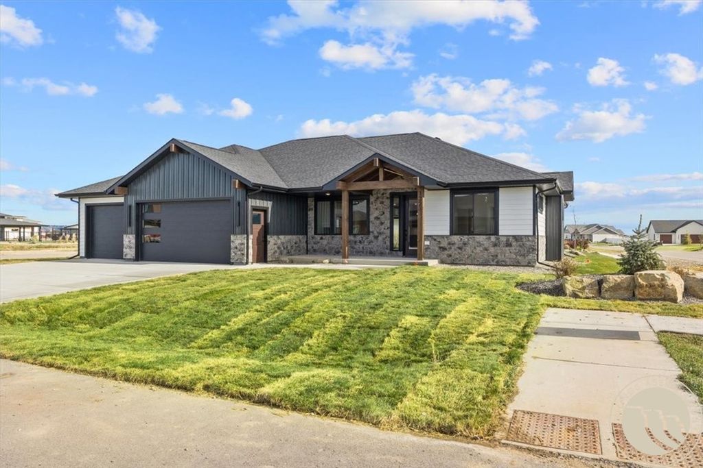 Photo of 1321 Bandon Dunes Way, Billings, MT 59106 (MLS # 358633)