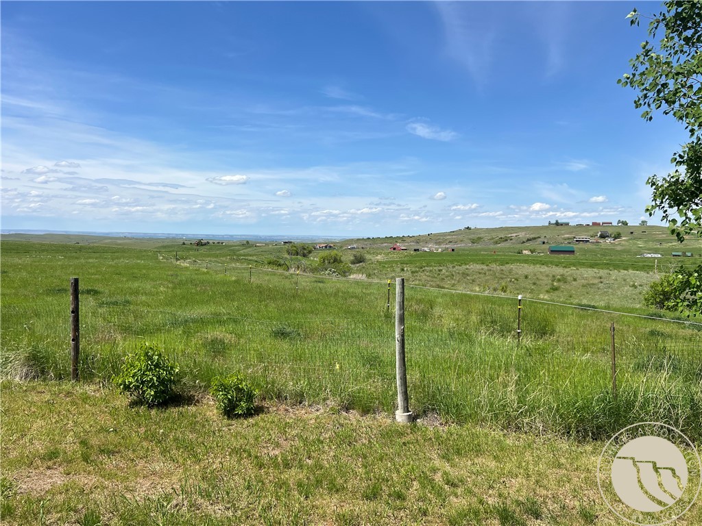 Billings, Montana 59101, United States, 2 Bedrooms Bedrooms, ,2 BathroomsBathrooms,Residential,Contingent,139999