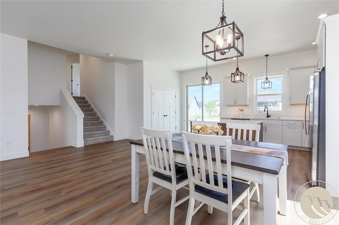 2647 Palmer Lane