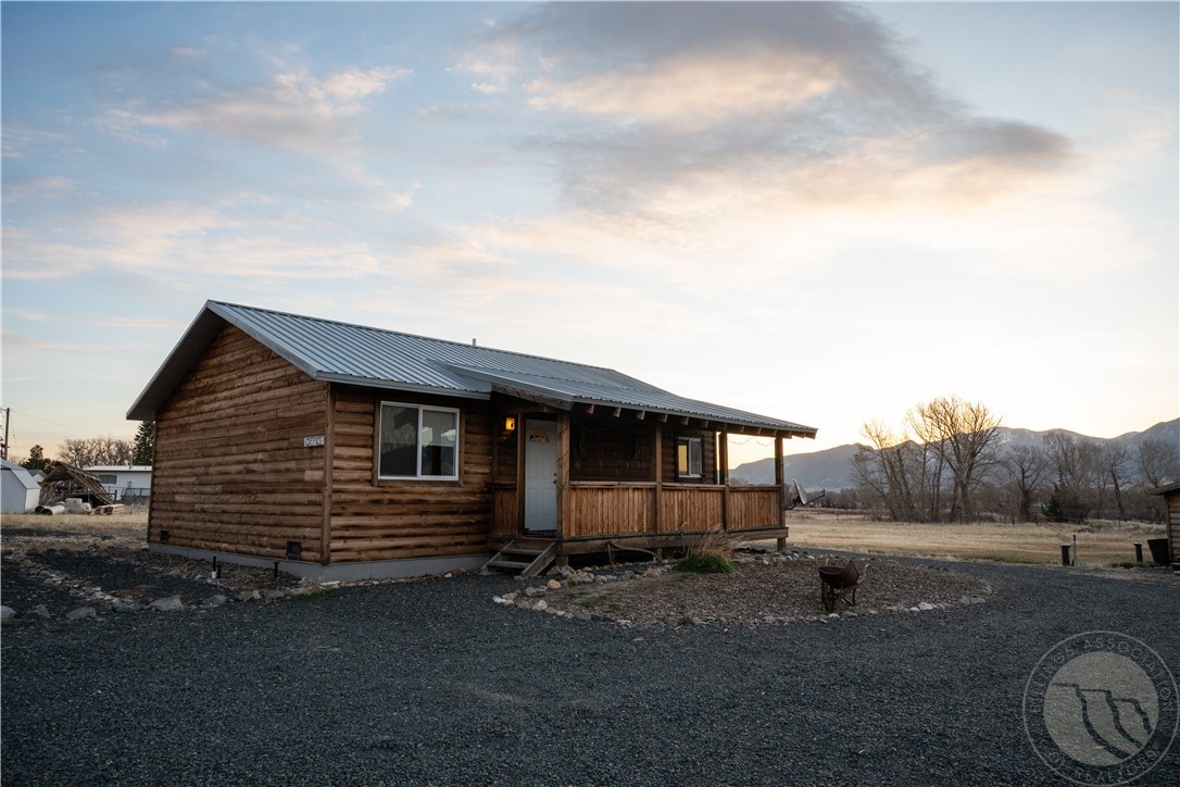 5 River Rest Lane