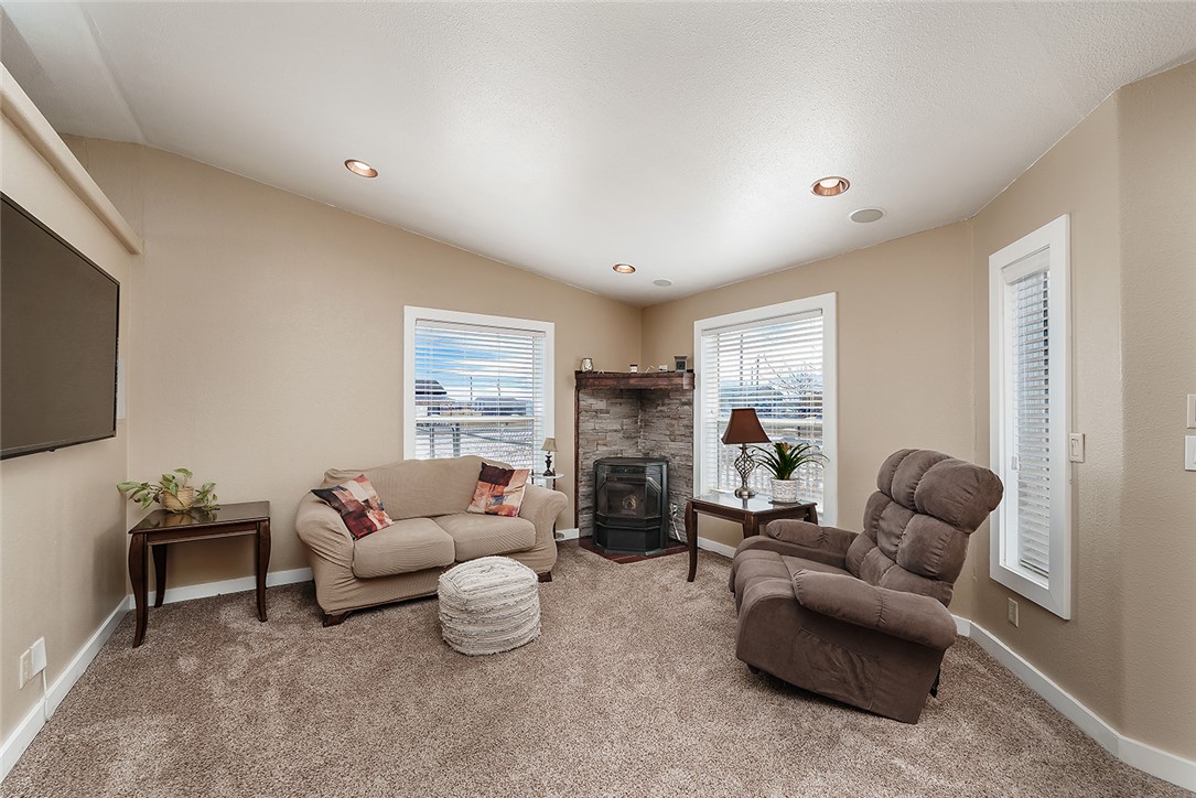 1219 Homestead Drive