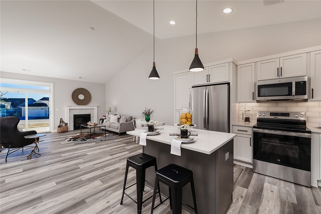 6386 Signal Peak Ave