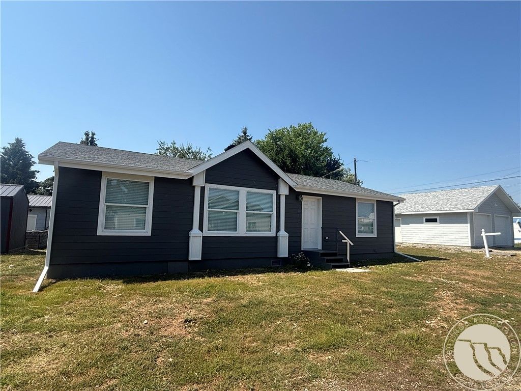 Photo of 101 S 2nd Street, Roberts, MT 59070 (MLS # 356420)