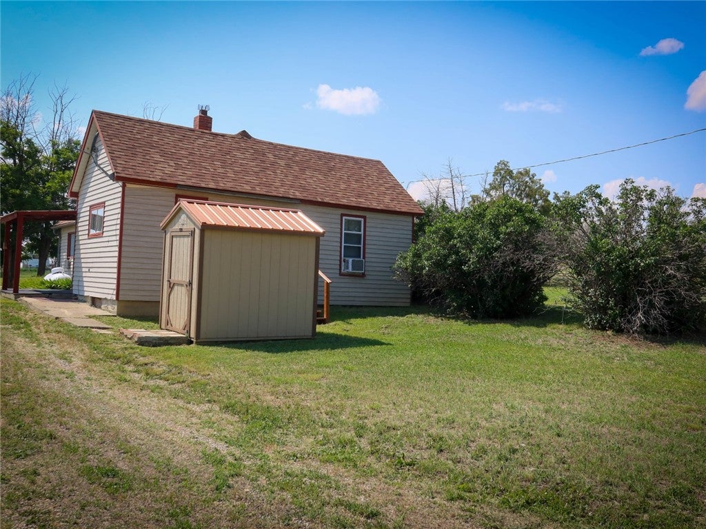Photo of 418 2nd Avenue W, Melstone, MT 59054 (MLS # 360497)