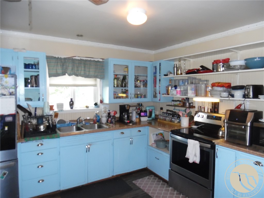 924 Steffanich Drive
