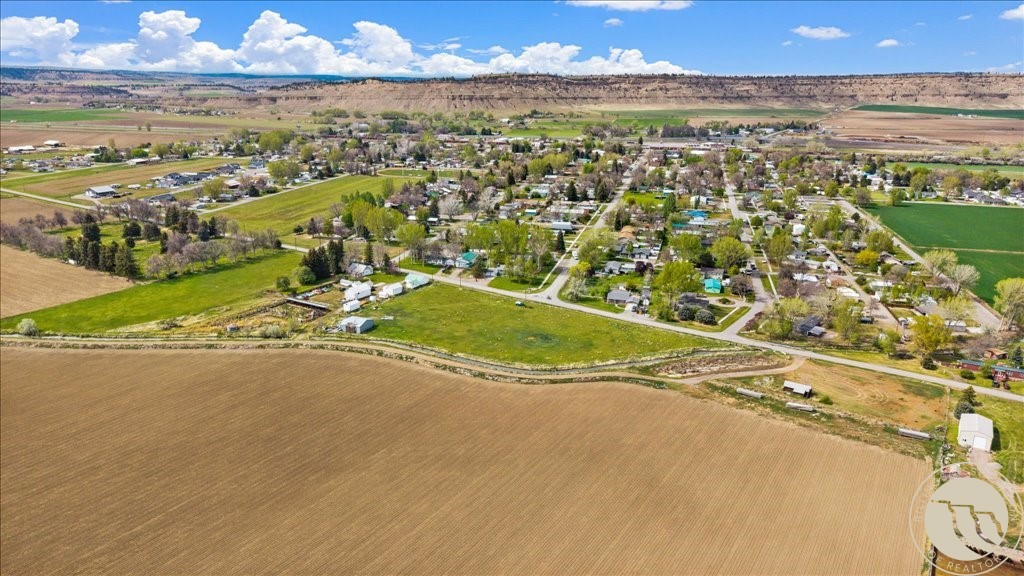 +/-1.2 Acres Cemetery Road