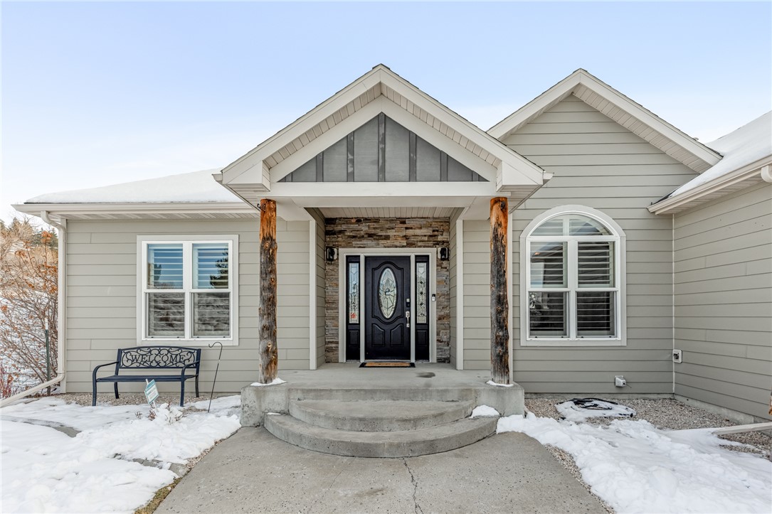 2725 Torrey Pines Drive