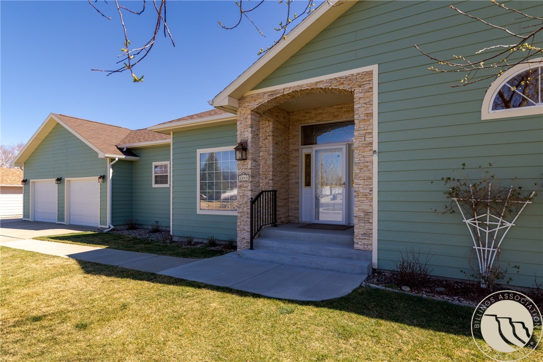 2243 Interlachen Drive