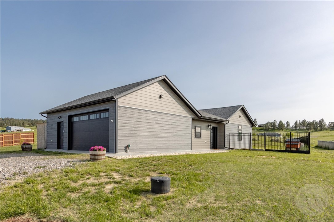 5040 Old Hardin