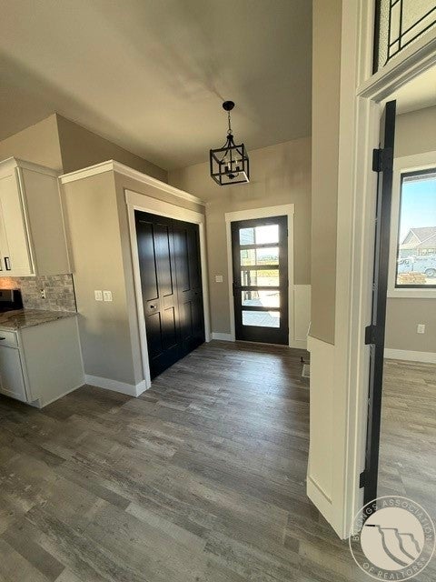 4733 SILVER CREEK TRAIL