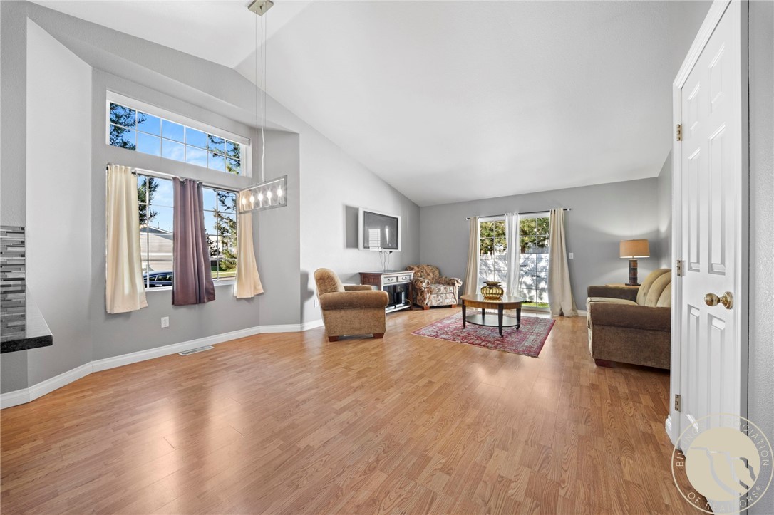 3955 Olympic #40 Boulevard