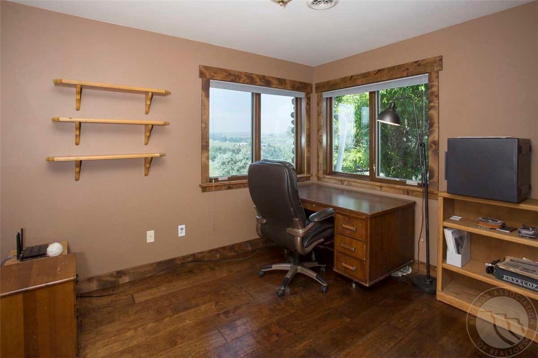 Billings, Montana 59101, United States, 5 Bedrooms Bedrooms, ,4 BathroomsBathrooms,Residential,Active,52205