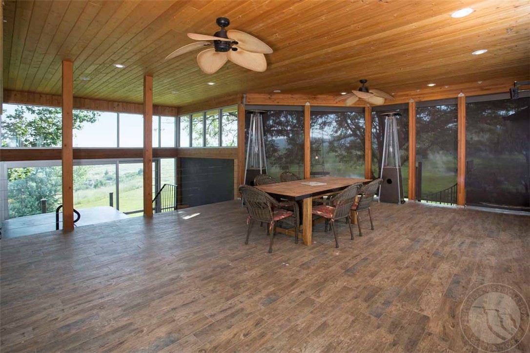 Billings, Montana 59101, United States, 5 Bedrooms Bedrooms, ,4 BathroomsBathrooms,Residential,Active,52205