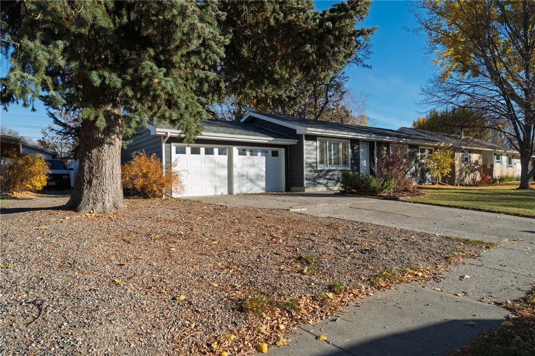 2021 Beverly Hill Boulevard