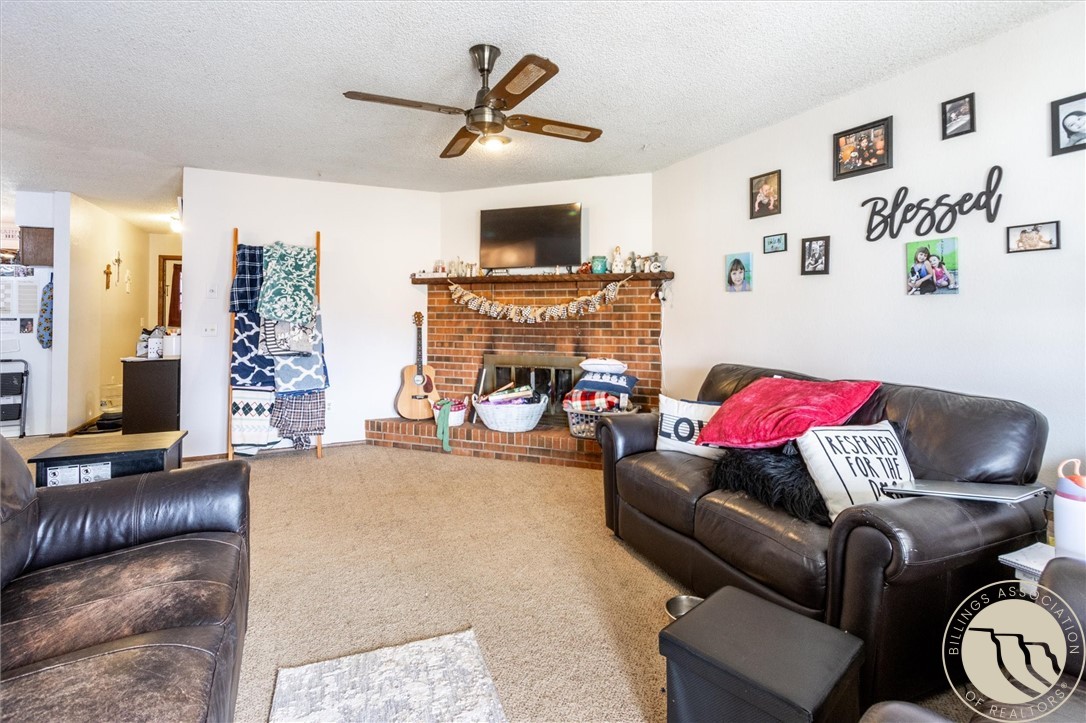 130-132 Stillwater Ln